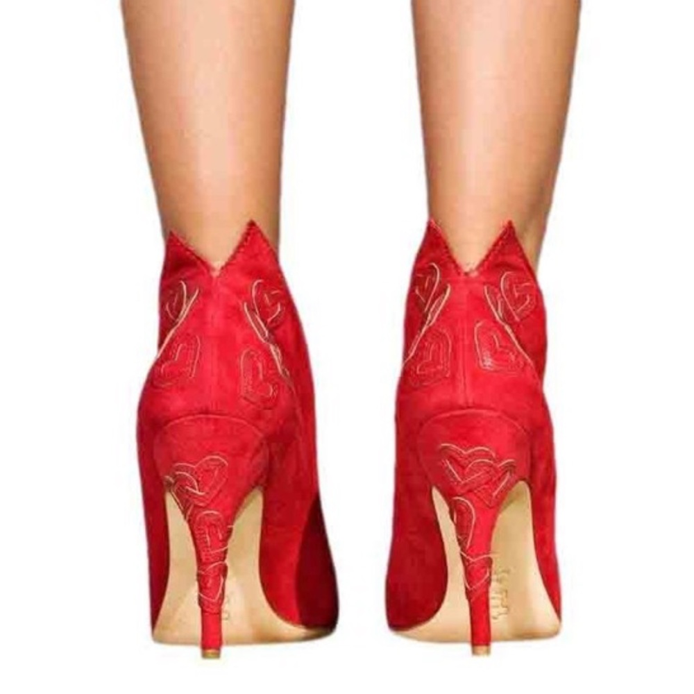 Valentine’s 💕Emily in Paris 💕Heart Bootie Heels